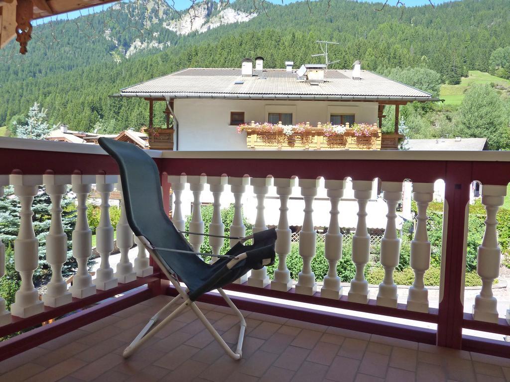 Appartamenti Majon Sotroi Campitello di Fassa Quarto foto