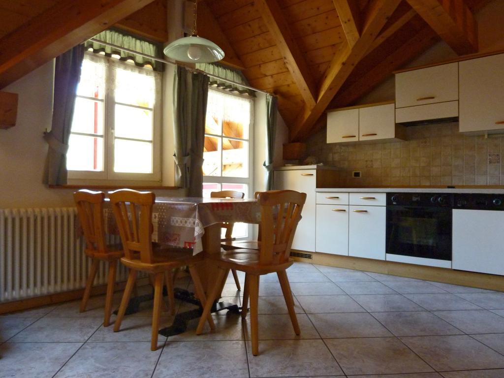 Appartamenti Majon Sotroi Campitello di Fassa Quarto foto